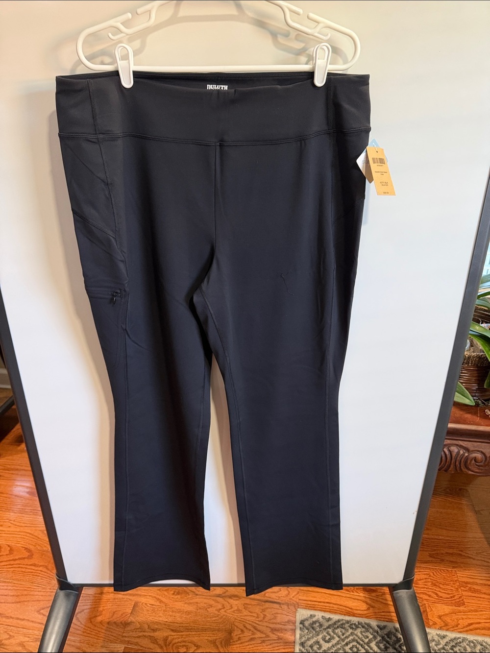 NWT Duluth Trading Company Women's stretch pants extra large